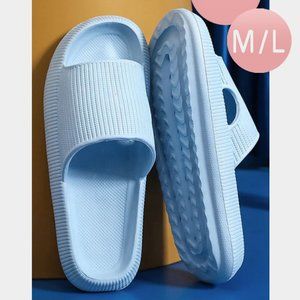 : Light Blue • Size : M/L • Non-Slip Sole • THICK SOLE SLIPPERS